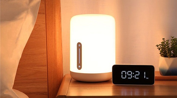 ����� ���������� ����� Xiaomi Mi Bedside Lamp 2